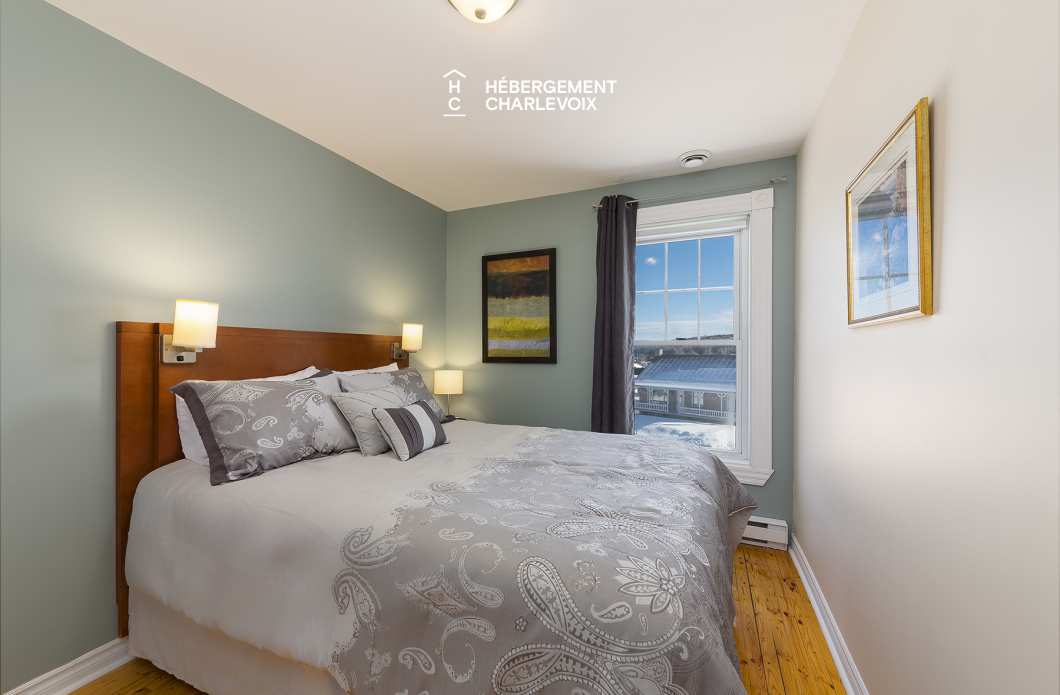 VEN-97 - Bienvenue au presbytère de St-Aimé des Lacs en Charlevoix, à 10 minutes du renommé restaurant le BOOTLEGGER.