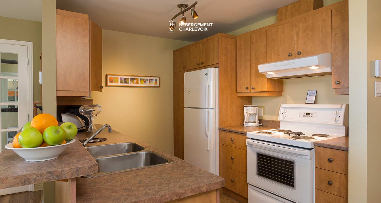 CDM-24 - A large terrace for lasting afternoons