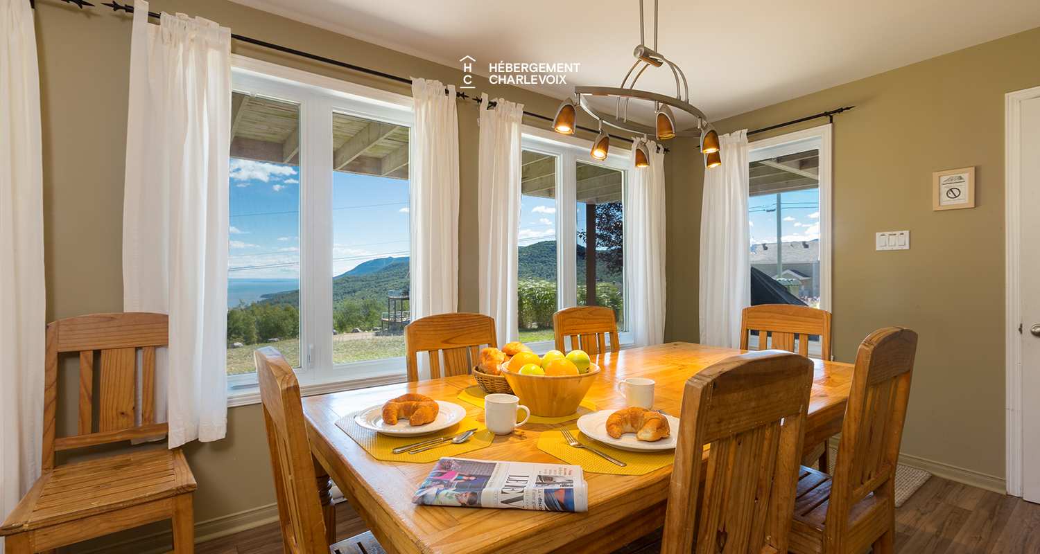 CDM-22 - An indoor and outdoor fireplace to double the cosyness