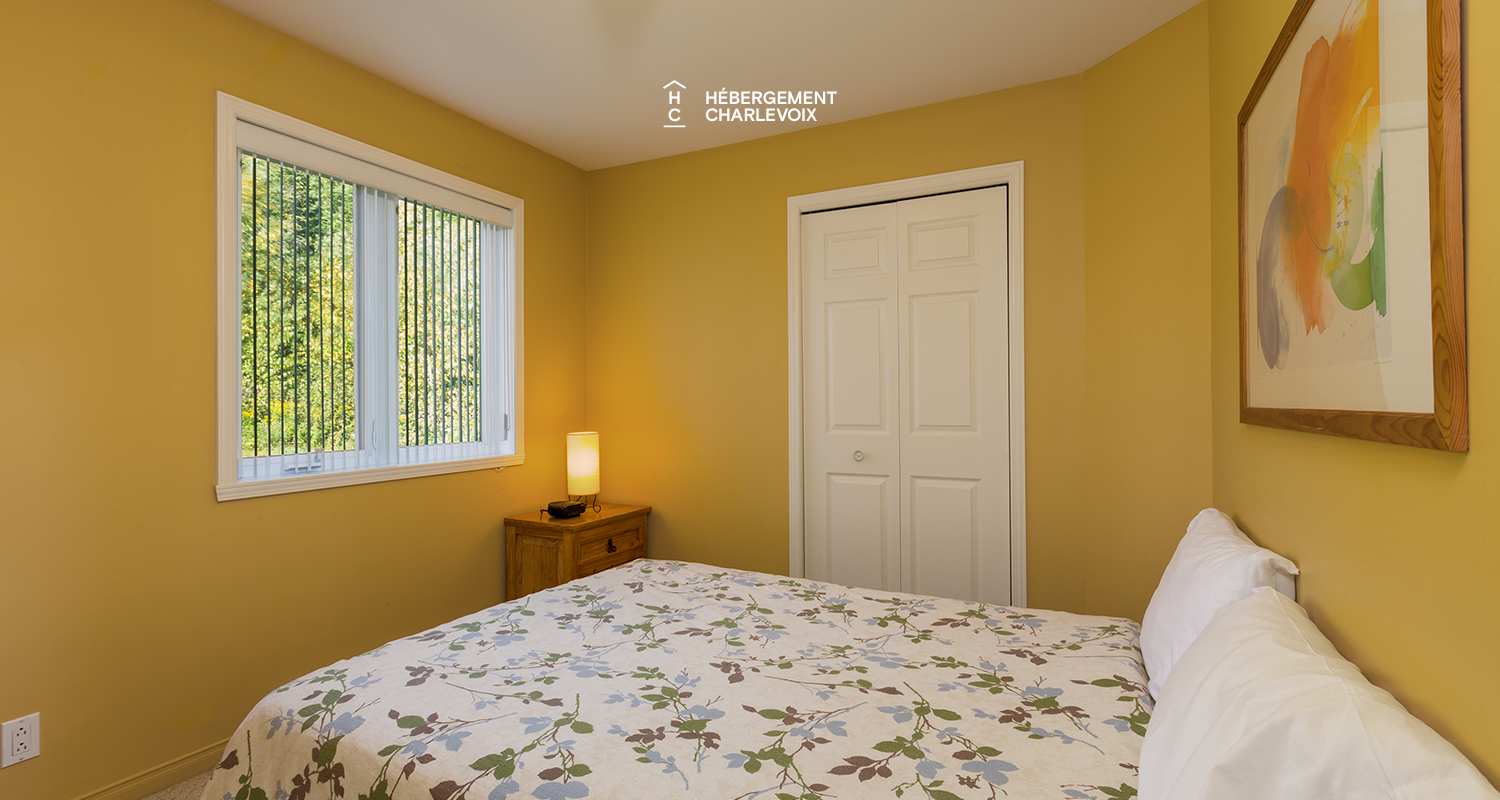 CDM-24 - A large terrace for lasting afternoons