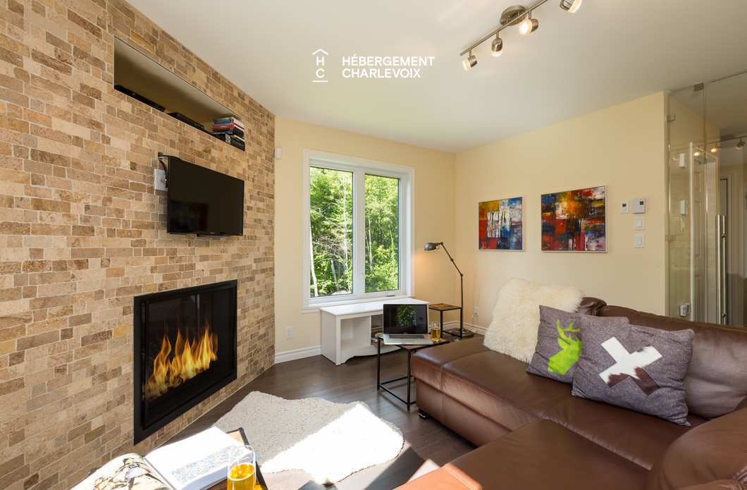 CSQ-65 - Endroit calme et relaxant avec terrasse couverte