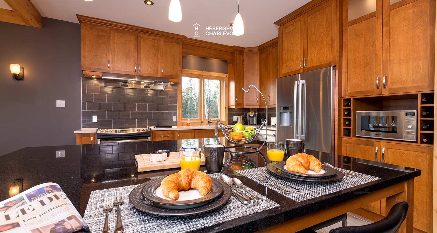 CHE-4 - Ideal for big Sunday brunches