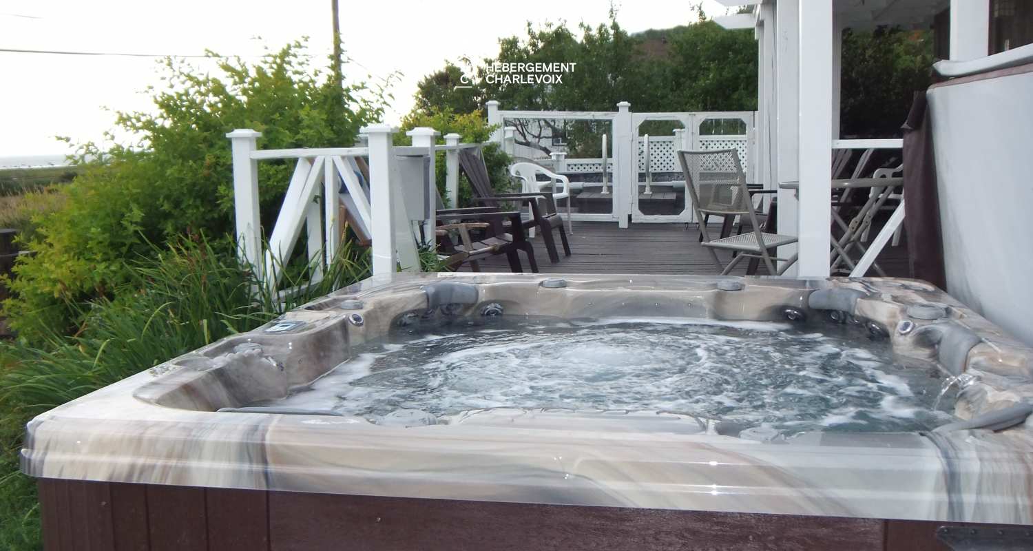 CHIC-645 - House with breathtaking view of the river