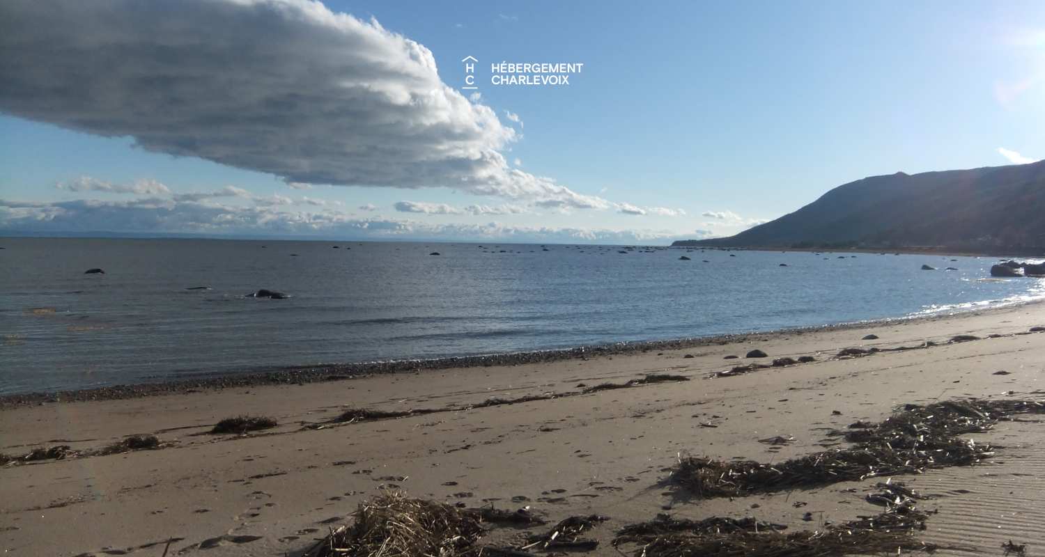 CHIC-645 - House with breathtaking view of the river