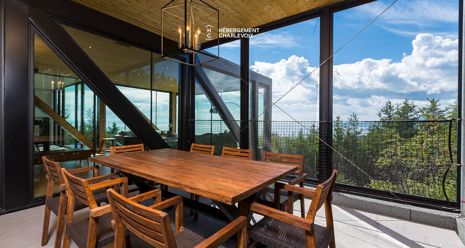 BLA-175 - Residence with elegant and contemporary architecture