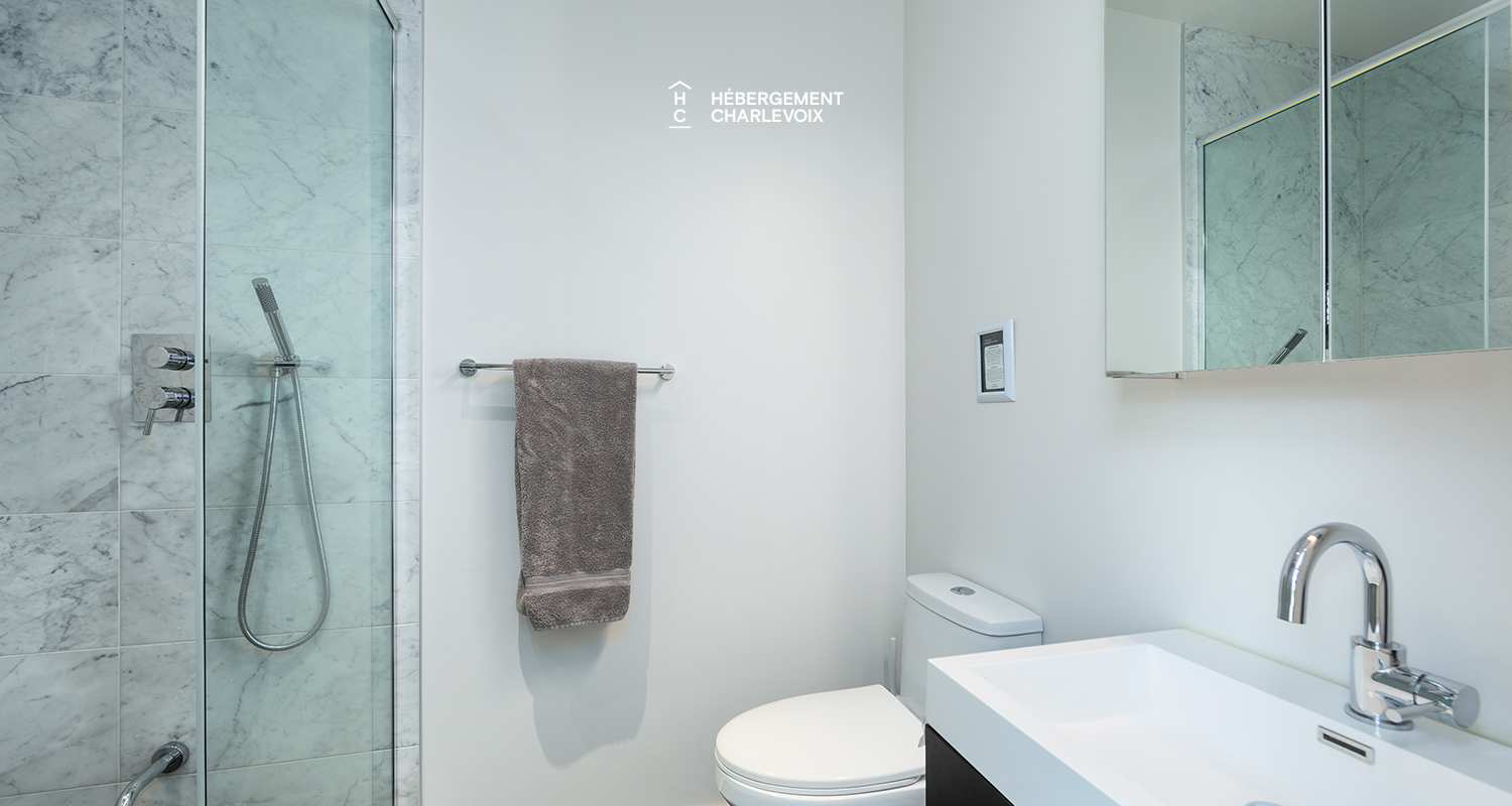 BLA-175 - Residence with elegant and contemporary architecture