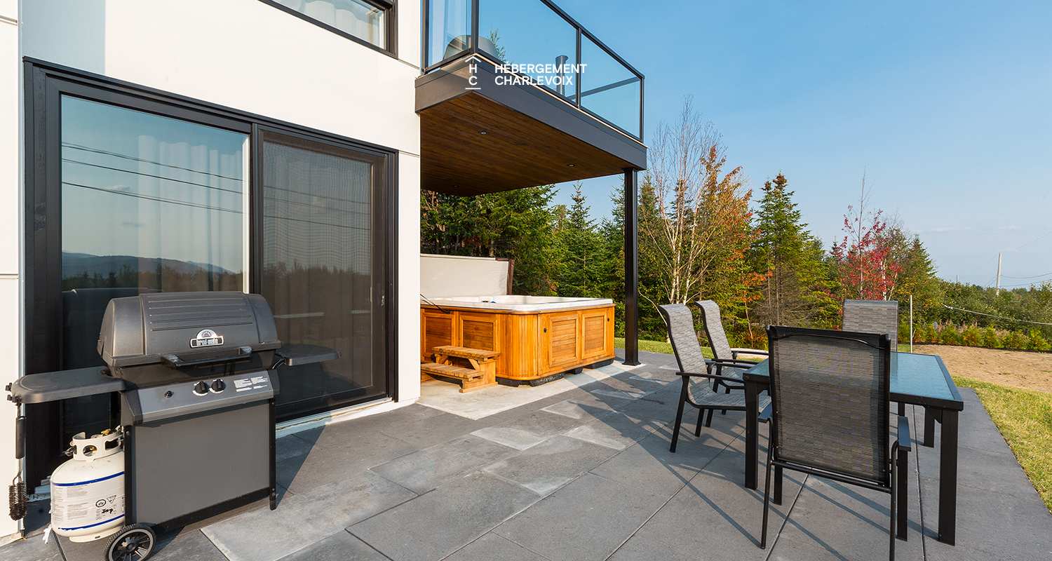 ATM-18 - A entertainment room for festive evenings