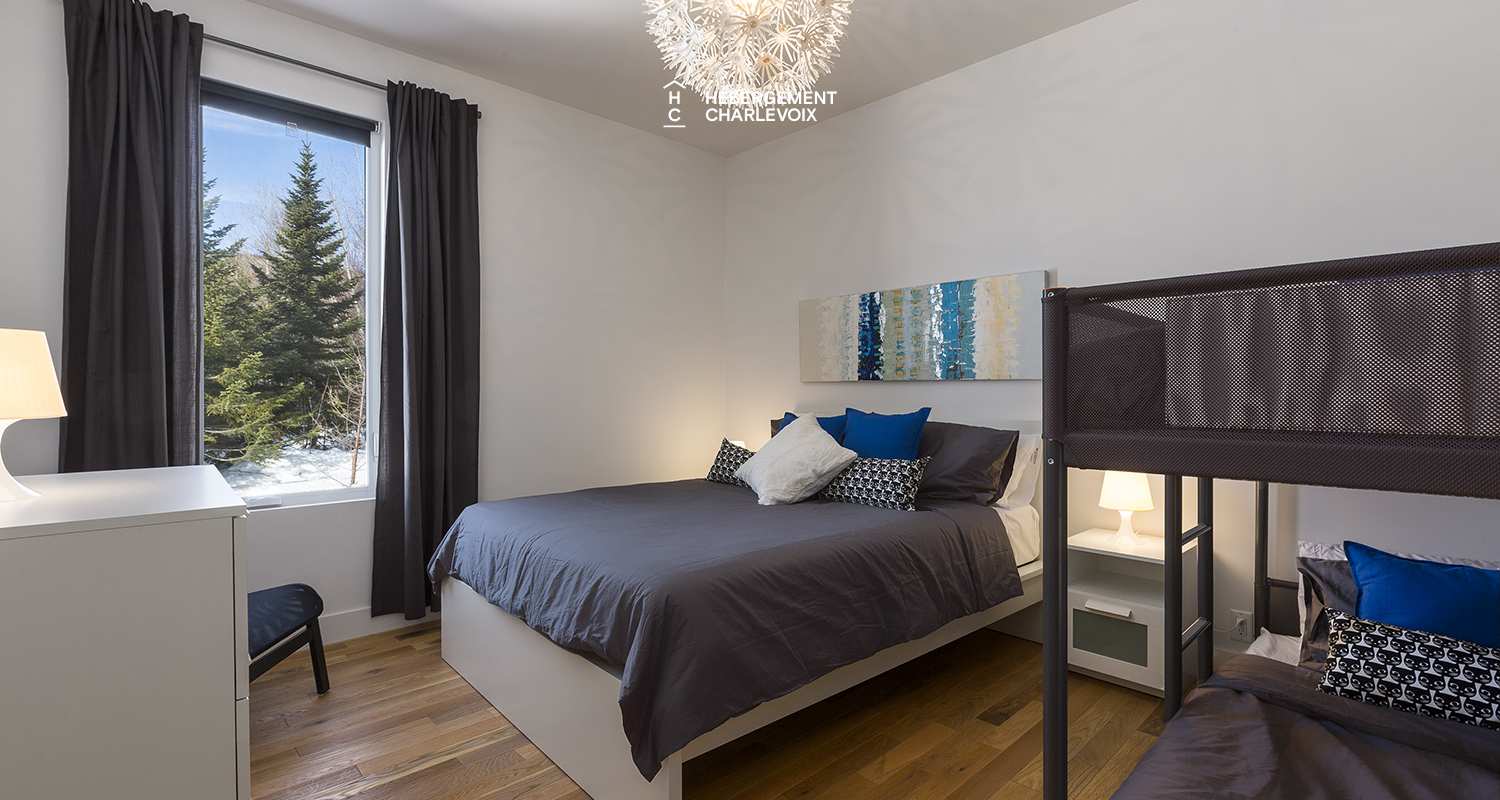 ATM-18 - A entertainment room for festive evenings