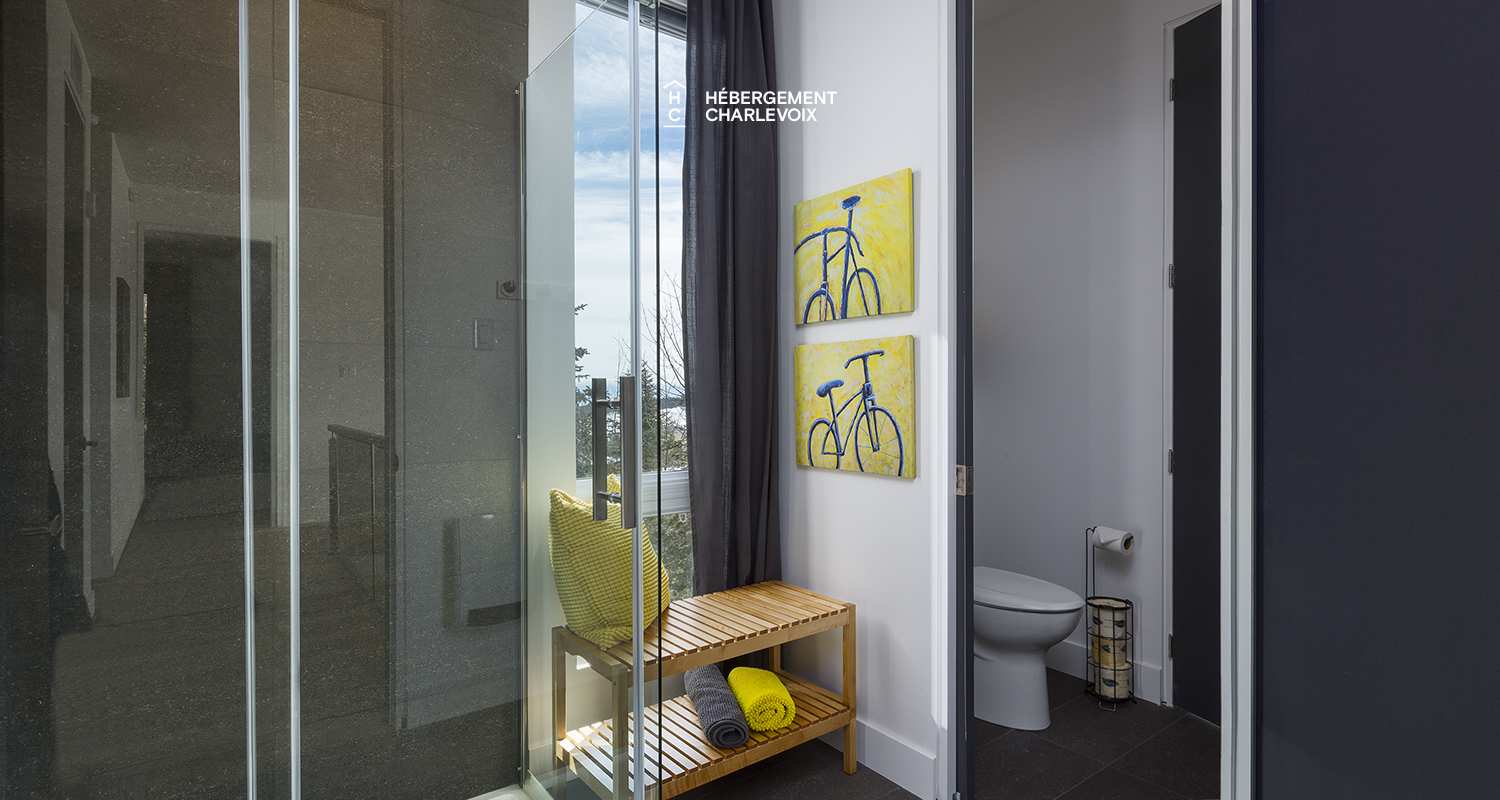 ATM-18 - A entertainment room for festive evenings