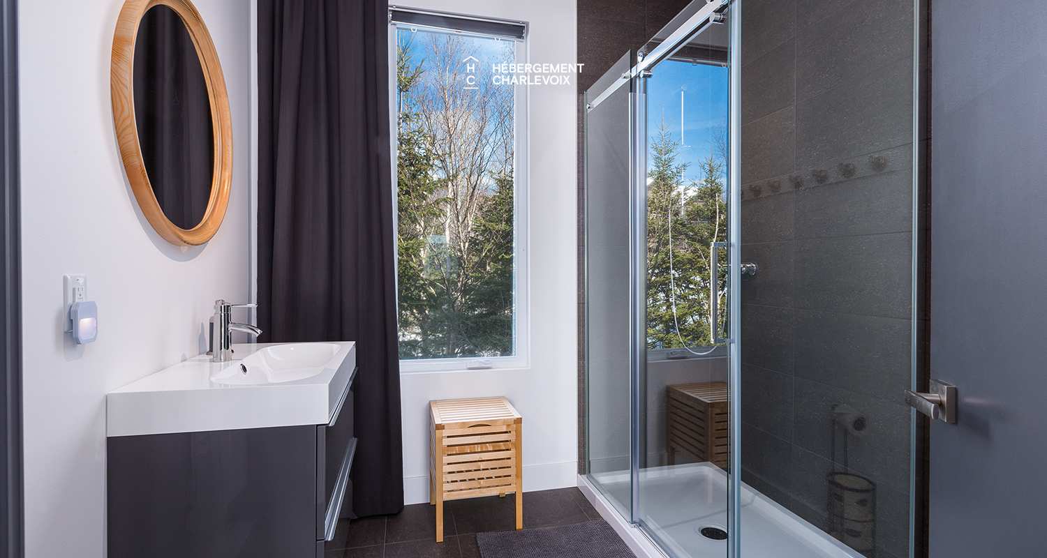 ATM-18 - A entertainment room for festive evenings