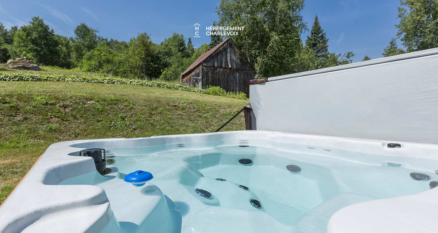 ANT-197 - Panoramic view on the river