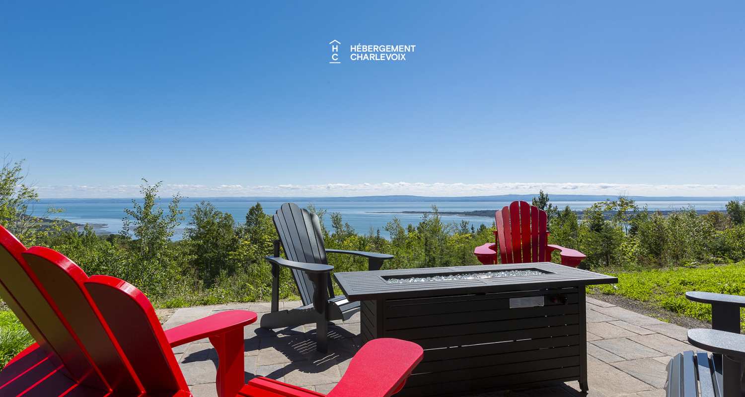 COT-281 - Perched on an incomparable site!