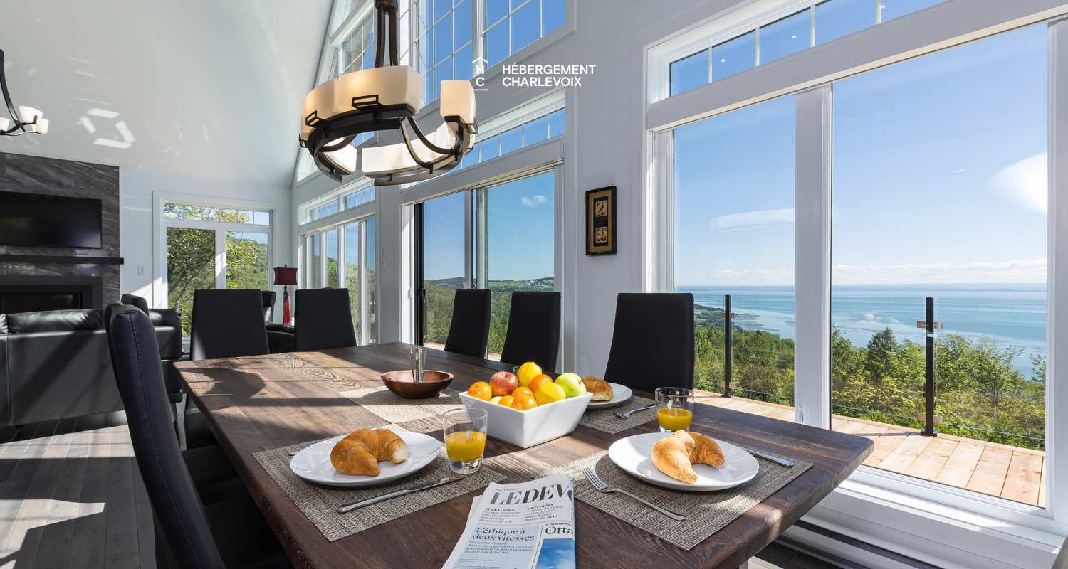 COT-281 - Perched on an incomparable site!