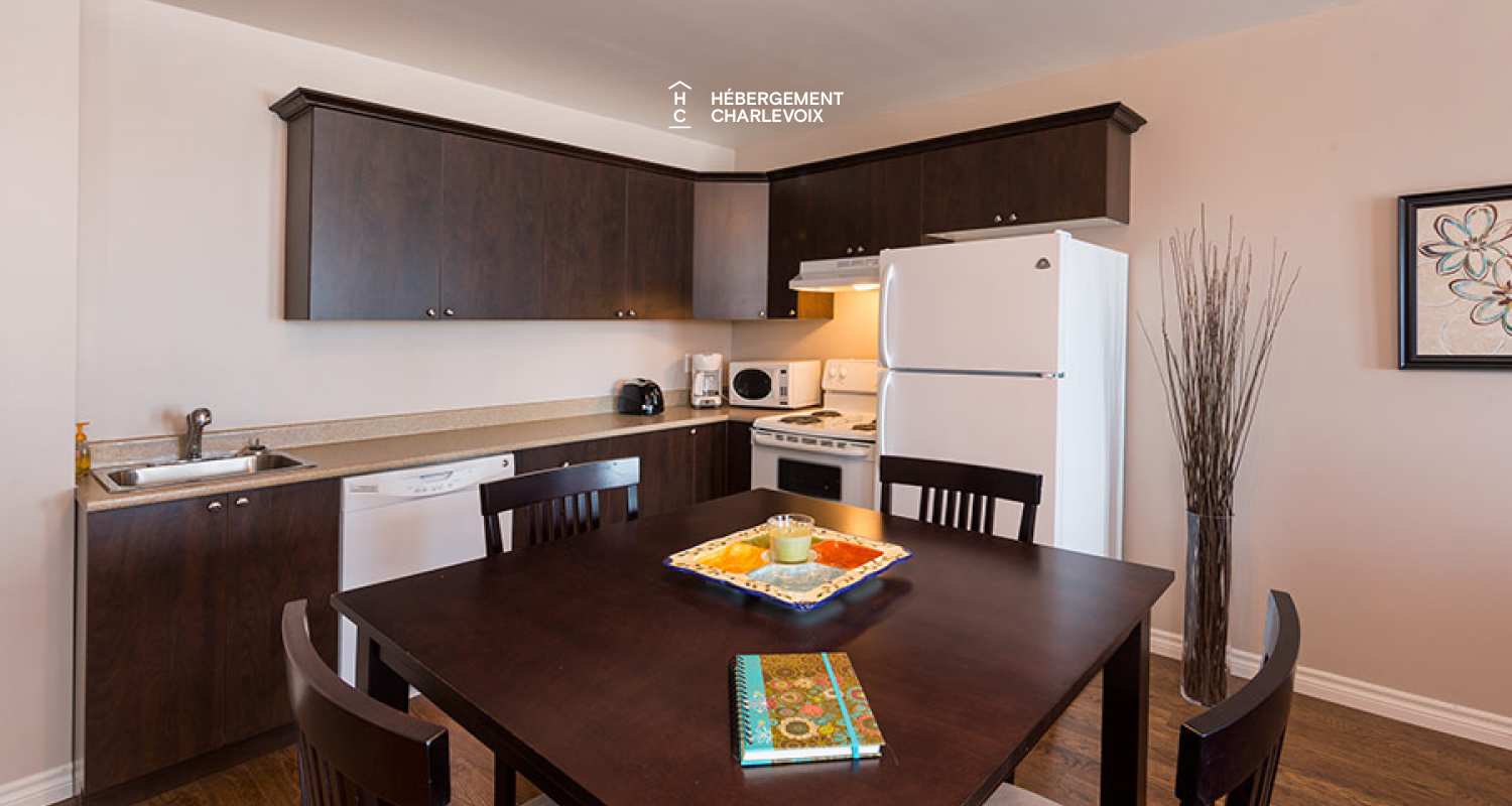 EST-16-2 - Cosy condo ideally located