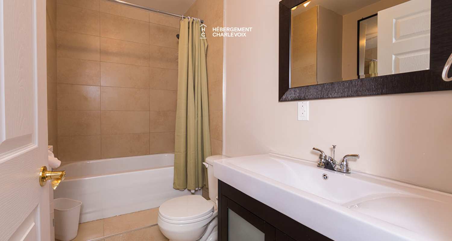 EST-16-2 - Cosy condo ideally located